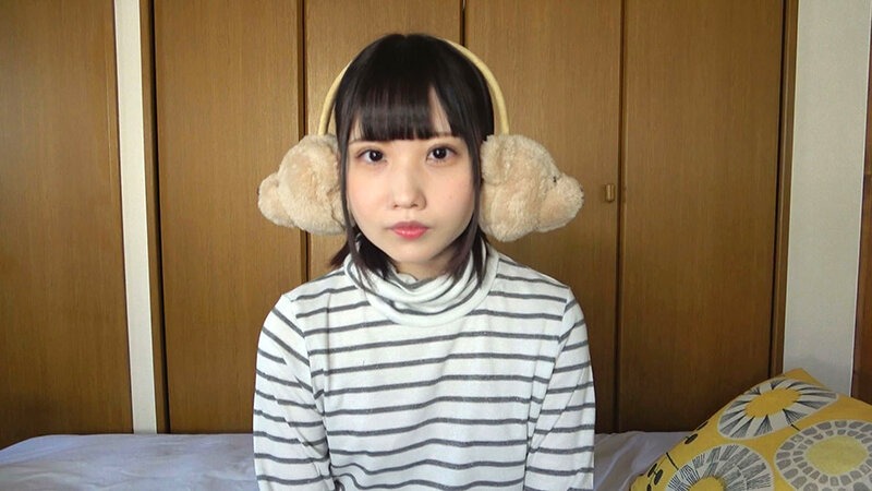 【AVレビュー】「胸がちっちゃいのが恥ずかしいので、20年間処女でした。でも、今日卒業します…」紗霧（二十歳）